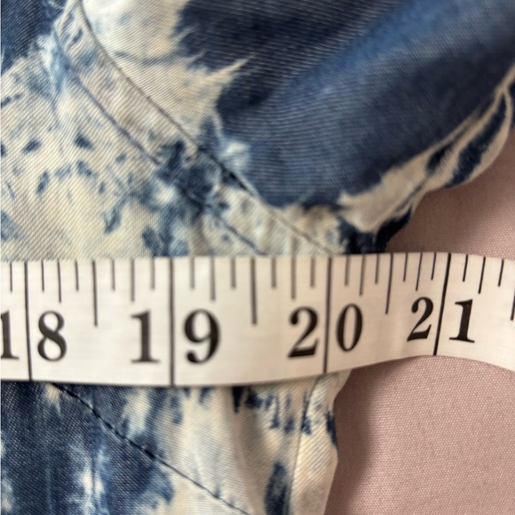 Velvet Heart Aiden Indigo Tie Dye Pullover High Low Tunic - Picture 7 of 8